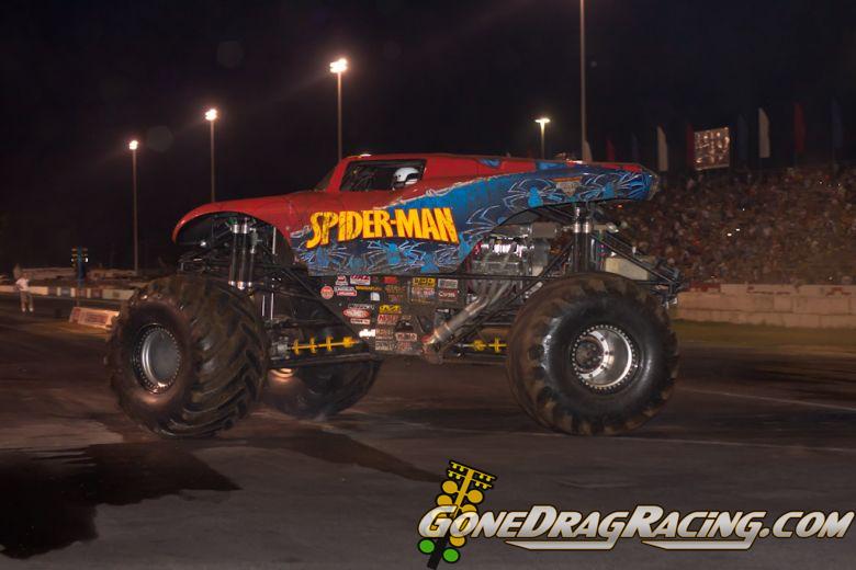 englishtown-thrill-show-july2011-113.jpg