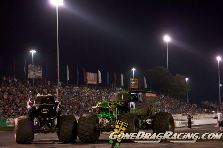 englishtown-thrill-show-july2011-125.jpg