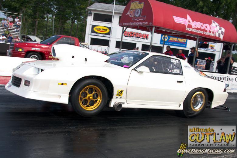 Milan-Ultimate-Outlaw-Shootout-2011-307.jpg