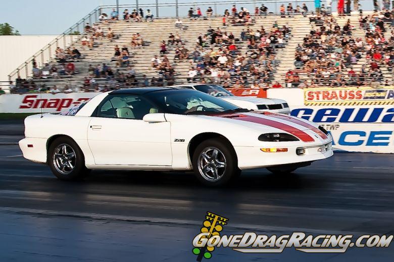Keywords: Drag Racing Englishtown Raceway Park E-town Jet Monster Trucks Snap-on Night of Thrills