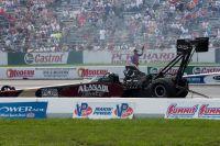 englishtown_nhra-300.jpg